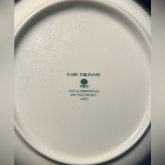 Nikko Replacement: Tea Roses soup/cereal bowl with swirl rim - Picture 3 of 5